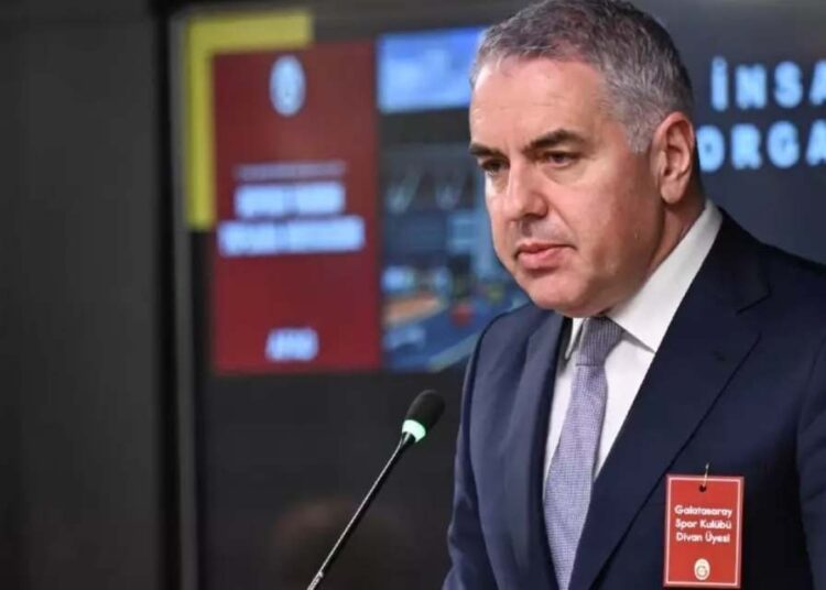 Galatasaray Genel Sekreteri Yazgan'a bahisten ceza 1 Galatasaray Genel Sekreteri Yazgan’a bahisten ceza