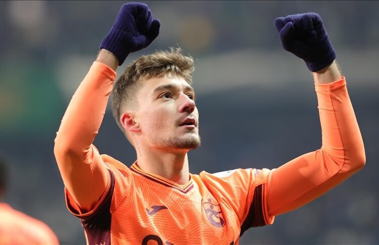 Kamil Aslan yazdı I Yönetimi ipten, Ernest Muçi aldı 1 Kamil Aslan yazdı I Yönetimi ipten, Ernest Muçi aldı