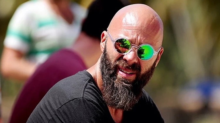 Serbest bırakılmıştı: Esat Yontunç hakkında reşit olmayan kızlarla birliktelik iddiası 1 Serbest bırakılmıştı: Esat Yontunç hakkında reşit olmayan kızlarla birliktelik iddiası