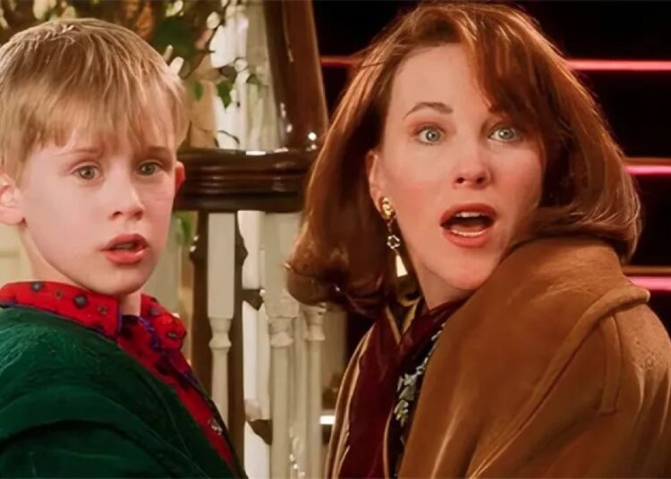 “Evde Tek Başına” serisinin annesi hayatını kaybetti