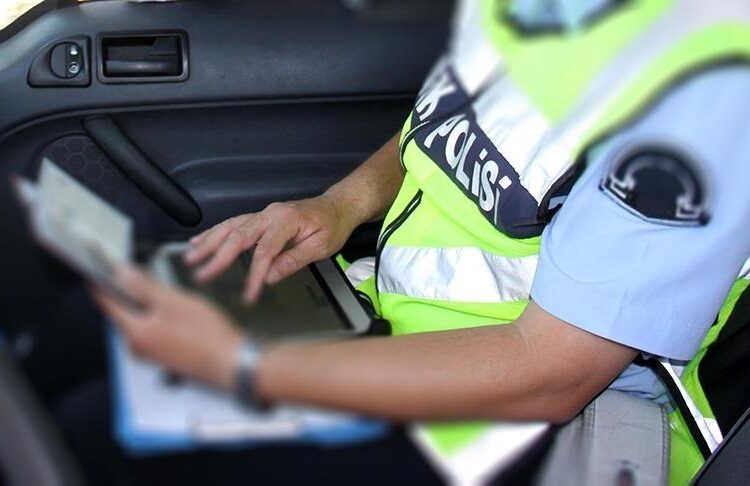 Tartıştığı kişiye saldıran sürücünün ehliyetine 2045’e kadar el konuldu