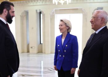 Ortaya çıkan Şara, AB heyetini kabul etti