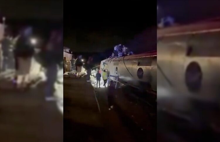 İspanya’da iki hızlı tren raydan çıktı: 21 kişi yaşamını yitirdi 