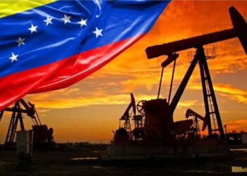 ABD, Venezuela’ya petrol satışının ilk taksidini ödedi