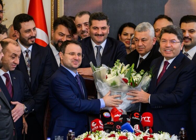 Bakan değişti, infaz düzenlemesi yeniden hükümetin gündemine girdi 1 Bakan değişti, infaz düzenlemesi yeniden hükümetin gündemine girdi
