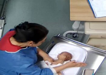 Bebekleri darp eden hemşire: Zarar vermek amaçlı yapmadım