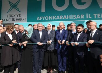 Bilal Erdoğan: Sivil toplum için koşturmaya devam edeceğiz