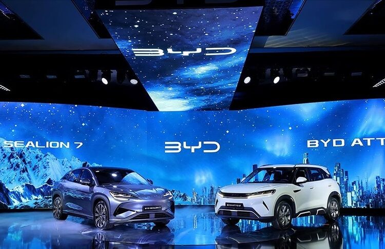 BYD açıklaması yapan bakanlık: Firmanın yükümlülükleri yasal geçerliliğini koruyor 1 Mert Demir yazdı I Çinli BYD, 45 bin araç sattı, tek kuruş vergi ödemedi