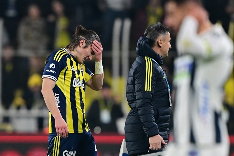Safa Kar yazdı I Fenerbahçe fırsat tepti 1 Safa Kar yazdı I Fenerbahçe fırsat tepti