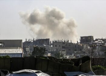 İsrail’in Gazze’ye düzenlediği saldırılarda 10 Filistinli hayatını kaybetti