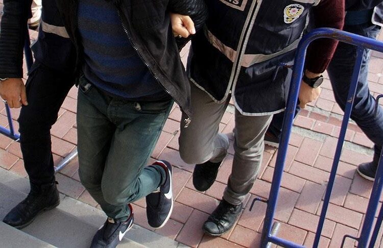 11 ildeki FETÖ operasyonunda 93 vergi müfettişi gözaltına alındı