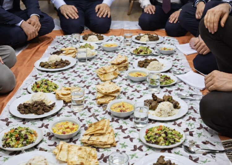 Kemal Albayrak yazdı I Arınma mı, bozulma mı?