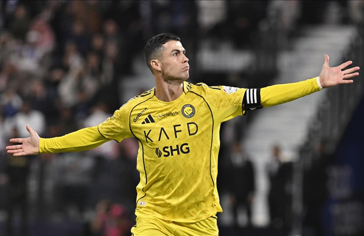 Ayrılık iddialarına cevap veren Ronaldo: Ben Suudi Arabistan’a aitim