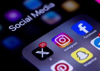 Sosyal medyaya girmek için kimlik ve cep telefonu doğrulaması gerekecek