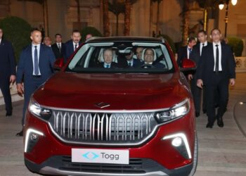 Cumhurbaşkanı Erdoğan, Sisi’ye Togg hediye etti