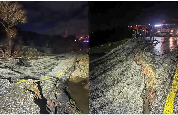 Uşak’ta aşırı yağış sonucu yol çöktü