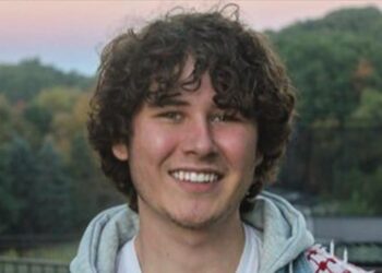 YouTube baskılar sonrası kapattığı ABD’li aktivistin hesabını geri açtı