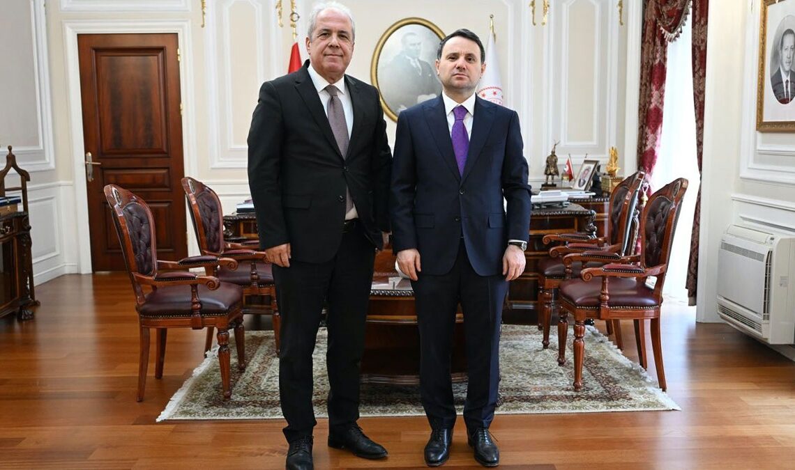 Erdoğan'dan Gürlek'e Özgür Özel talimatı: Ciddiye alma 1 Erdoğan’dan Gürlek’e Özgür Özel talimatı: Ciddiye alma
