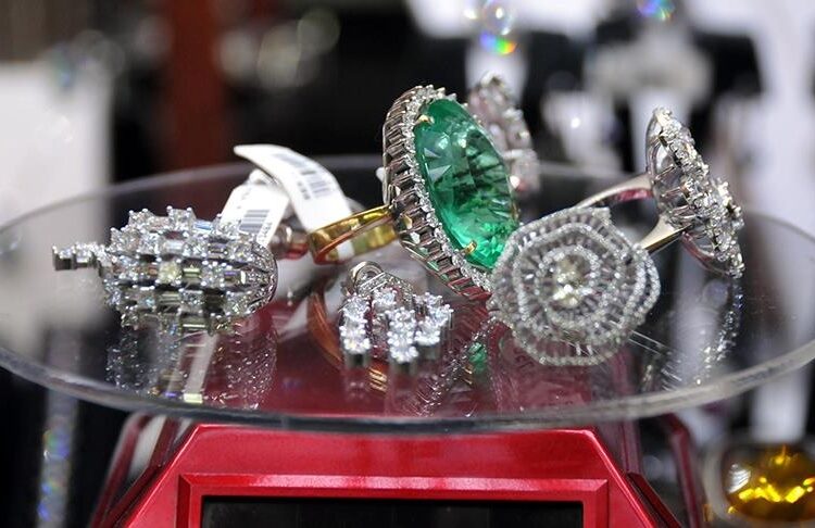 Değerli taşlara yüzde 20 vergi geliyor