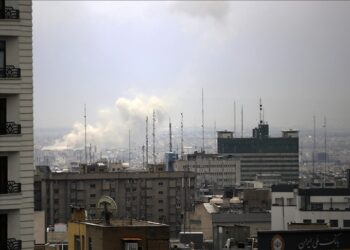 İran’da Devrim Muhafızları komutanı da öldürüldü