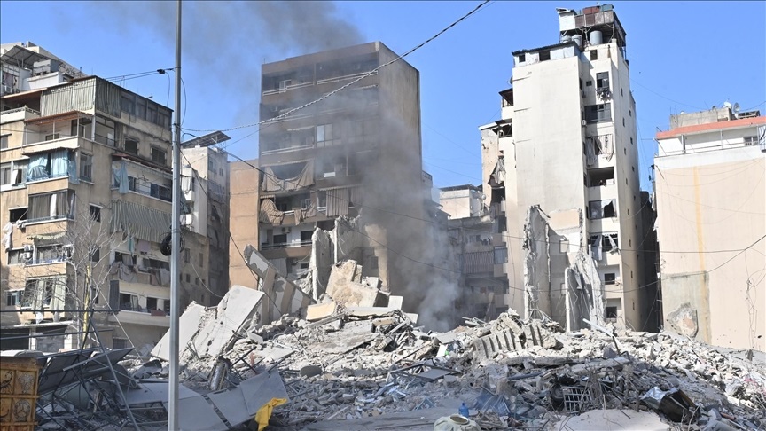 Anasayfa 65 İsrail ordusunun Lübnan’a saldırıları sürüyor