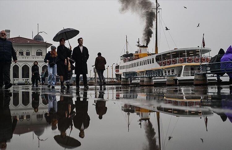 Bayramda soğuk ve yağışlı hava etkili olacak