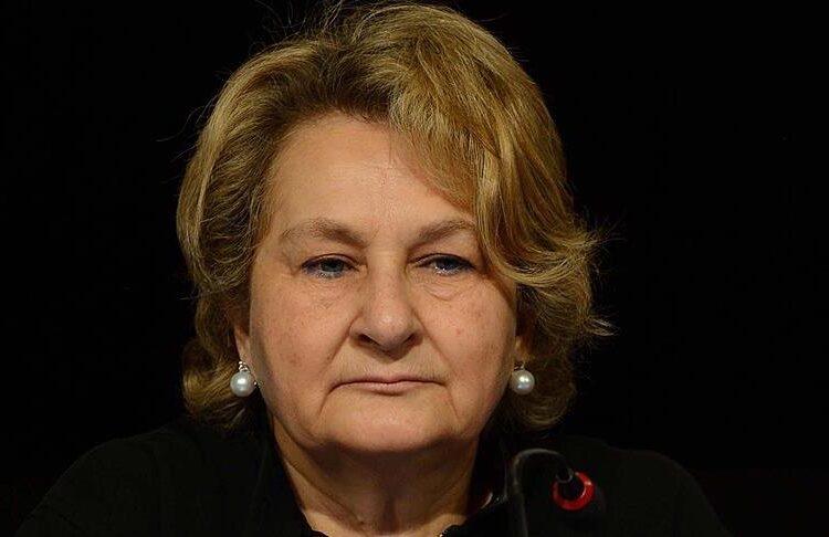 Kezban Hatemi’nin oğlu hakkında darp, hakaret iddiası