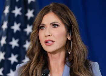 Trump, İç Güvenlik Bakanı Noem’i görevden aldı