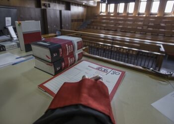 Evindeki doğal gaz borusunu kesti, 132 yılla yargılanıyor