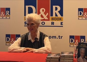 Elon Musk’un annesi: Asıl zenginlik sağlık