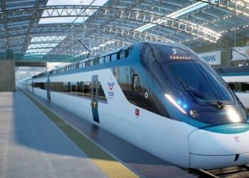Milli Elektrikli Hızlı Trenin test sürüşleri başlıyor