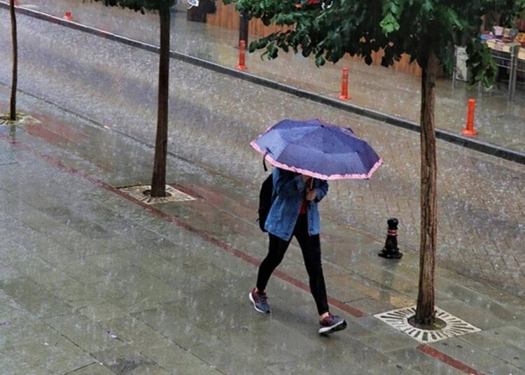 Meteoroloji’den çok sayıda il için sağanak beklentisi