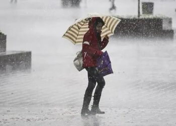 Meteoroloji çok sayıda il için kuvvetli yağış uyarısı yaptı