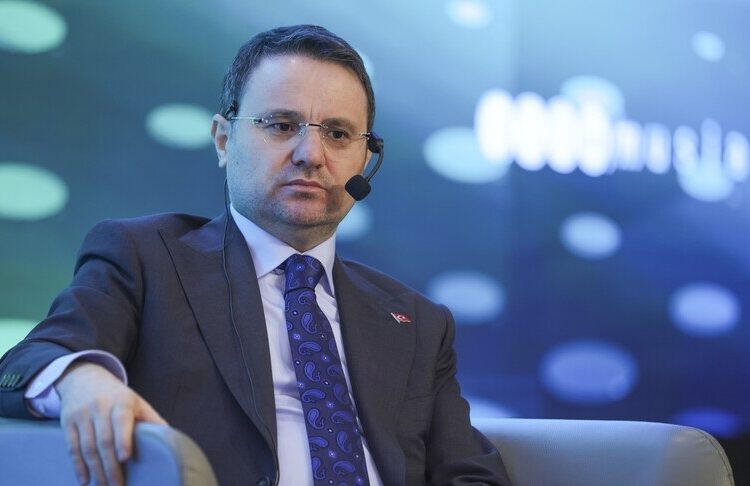 Bakan Gürlek'ten yabancı sermayeye güvence 1 Bakan Gürlek’ten yabancı sermayeye güvence