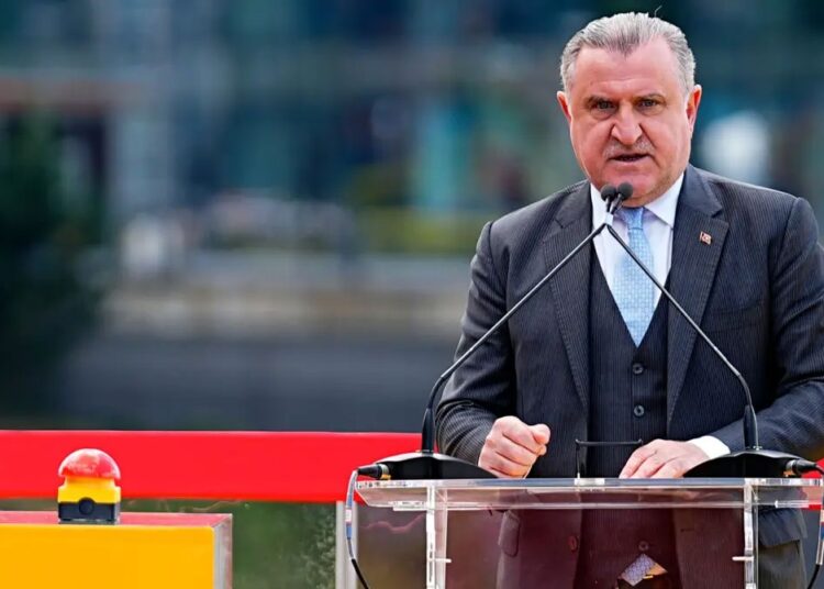Bakan Bak’tan tepki çeken sözlerine açıklama: Bağlamından koparıldı