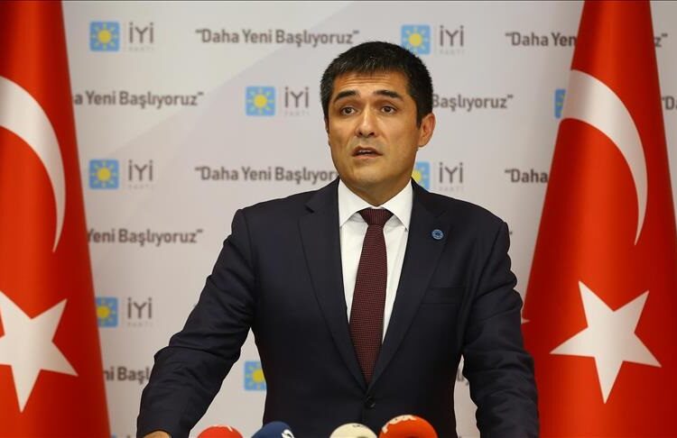İYİ Parti Sözcüsü Kavuncu: Bu küçücük yavrumuzun cenazesine neden gitmediniz? 1 İYİ Parti Sözcüsü Kavuncu: Bu küçücük yavrumuzun cenazesine neden gitmediniz?