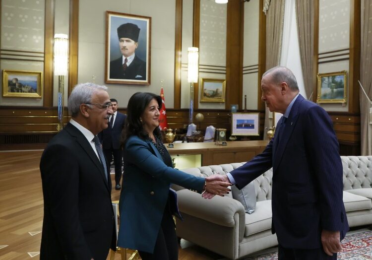 Hüsnü Yusuf Turabiç yazdı I DEM’li Buldan; Erdoğan’la seçim konuşulmadı 1 Hüsnü Yusuf Turabiç yazdı I DEM’li Buldan; Erdoğan’la seçim konuşulmadı