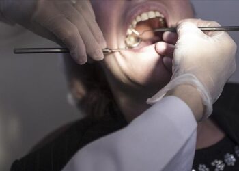 Mertcan Yudum yazdı I Paraları alıp, diş tedavisi yapmayan doktor karakola davet edildi 