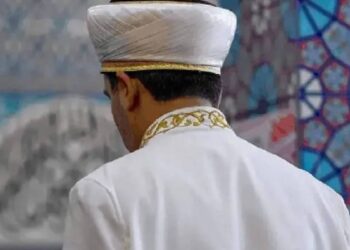 Diyanet "eskort" iddialarına yanıt verdi 5 Diyanet “eskort” iddialarına yanıt verdi