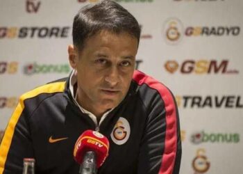 Bahisten ceza alan Yener İnce akredite alanda yer aldı