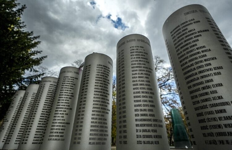 Saraybosna'ya keskin nişancılığa gidenler hakkında Belçika'da soruşturma açıldı 1 Saraybosna’ya keskin nişancılığa gidenler hakkında Belçika’da soruşturma açıldı