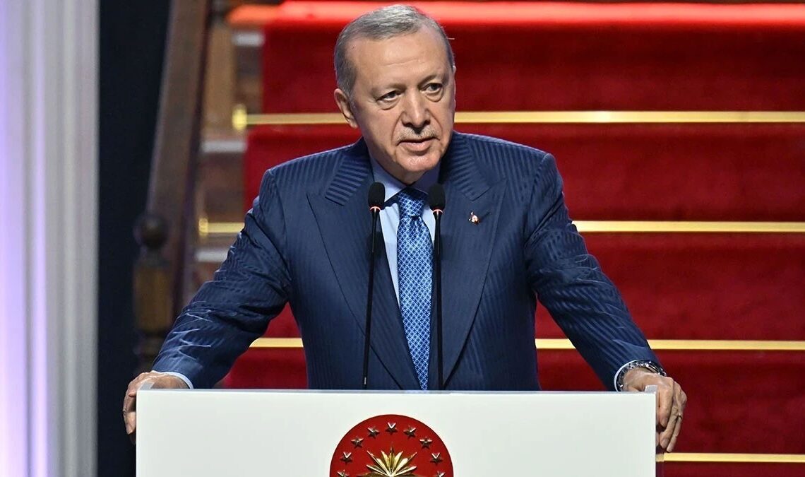Hüsnü Yusuf Turabiç yazdı I Erdoğan’dan özeleştiri: “Kimilerini şeytan aldattı” 1 Erdoğan: İsrail’in başlattığı savaş piyasaları olumsuz etkilemeye devam ediyor
