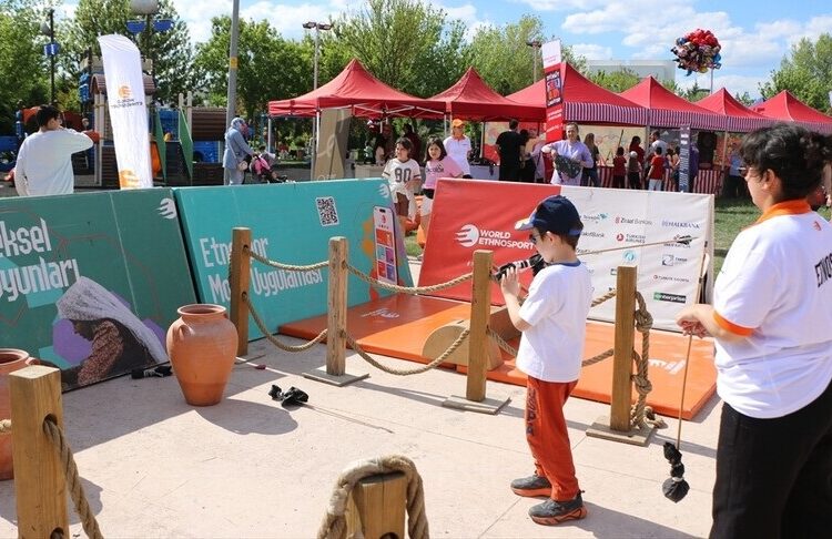 Eskişehir’de çocuklara geleneksel sporlar tanıtıldı