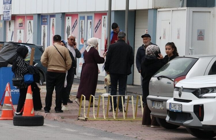Malatya'da depremden etkilenen 81 kişi taburcu edildi 1 Malatya’da depremden etkilenen 81 kişi taburcu edildi