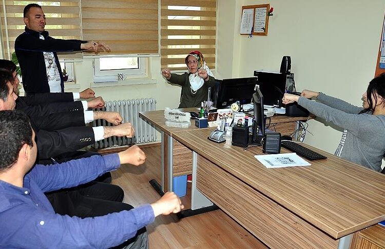 Tuna Cevher yazdı I Uzun süre hareketsiz kalmak pıhtı atmayı tetikliyor 1 Tuna Cevher yazdı I Uzun süre hareketsiz kalmak pıhtı atmayı tetikliyor