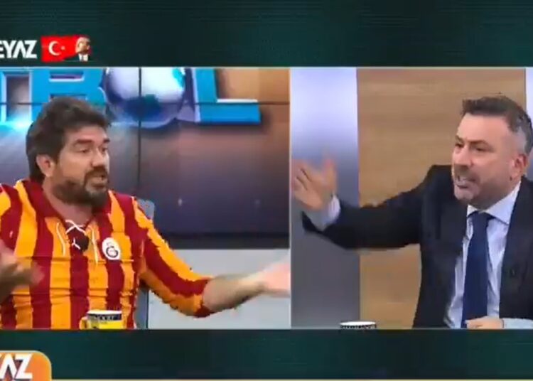 Birlikte program yaptıkları Kütahyalı için 'bilmem, etmem' dedi 1 Birlikte program yaptıkları Kütahyalı için ‘bilmem, etmem’ dedi