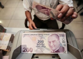 200 TL çoğaldı, alım gücü eridi: En büyük banknot da yetmiyor