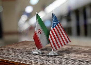 Trump’ın tehditleri sonrası İran heyeti müzakere masasını terk etti