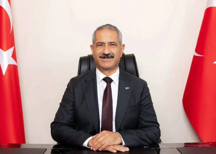 CHP'li Adalar Belediye Başkanı Akpolat tutuklandı 1 CHP’li Adalar Belediye Başkanı Akpolat tutuklandı