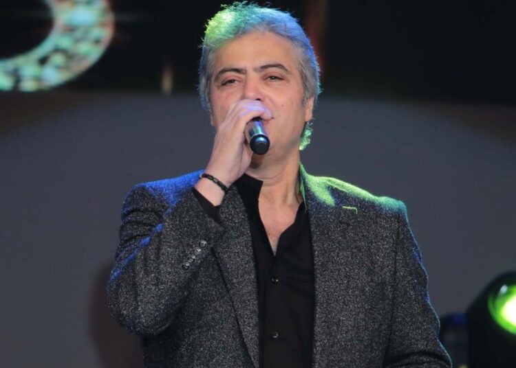 Trafik kazası geçiren Cengiz Kurtoğlu'nun ayak kemiği çatladı 1 Trafik kazası geçiren Cengiz Kurtoğlu’nun ayak kemiği çatladı